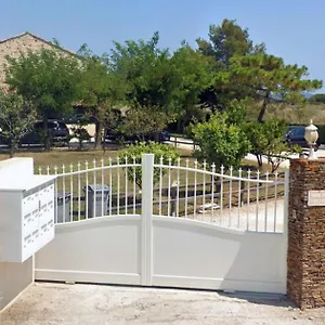  Appartement Grand A 5mns De La Des Salins France