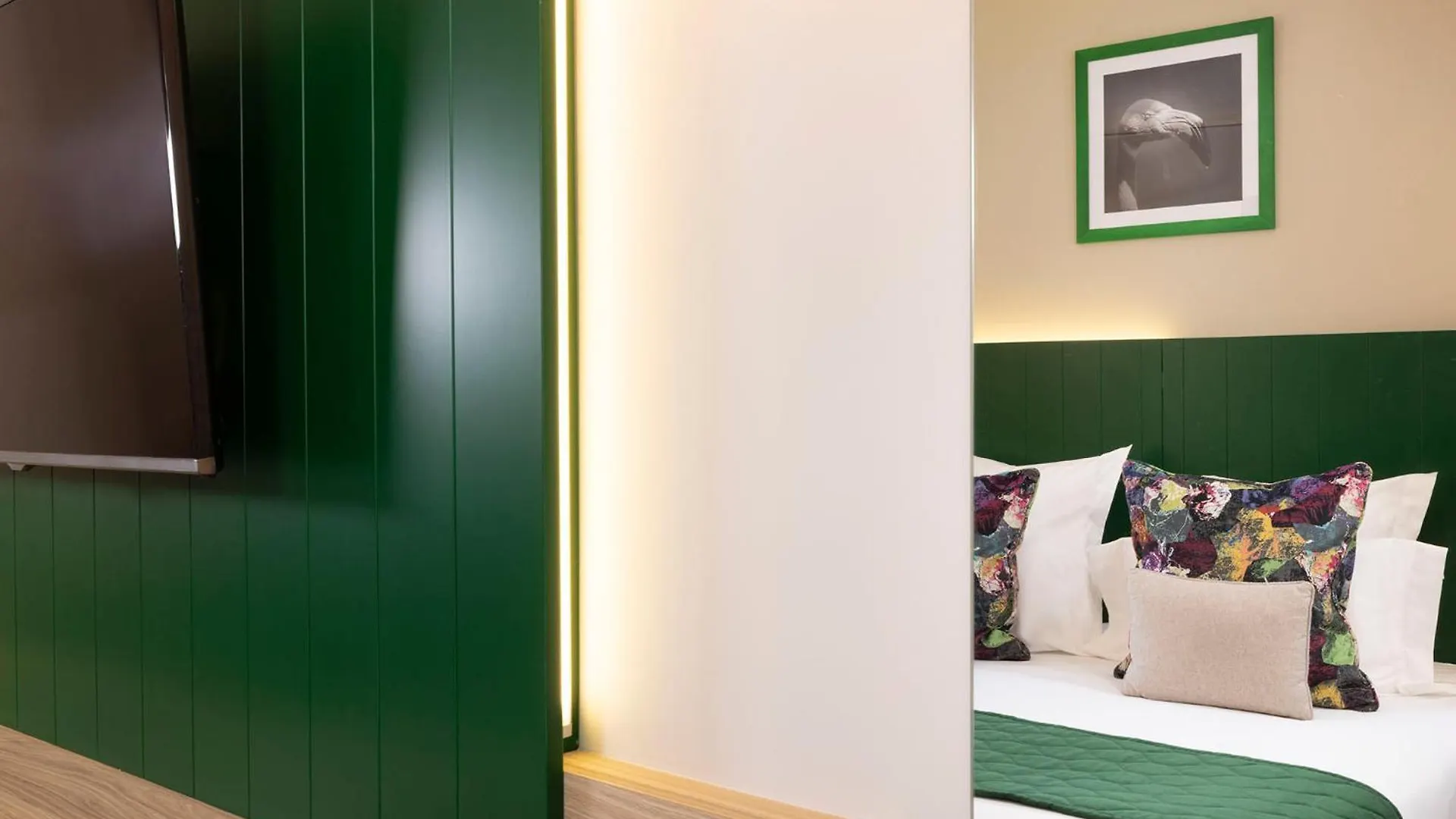 ***  Hotel & Residence Lou Paradou Greoux Les Bains צרפת